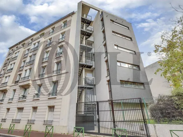 Bureau 136 m² 