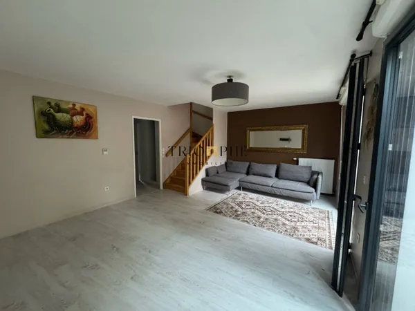 Maison 5 pièces 99 m² 