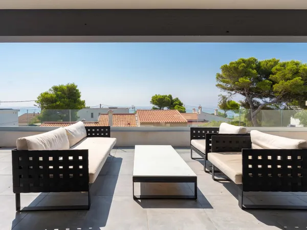 Maison 4 pièces 200 m² 