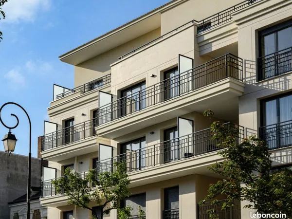 Appartement 4 pièces 155 m² 