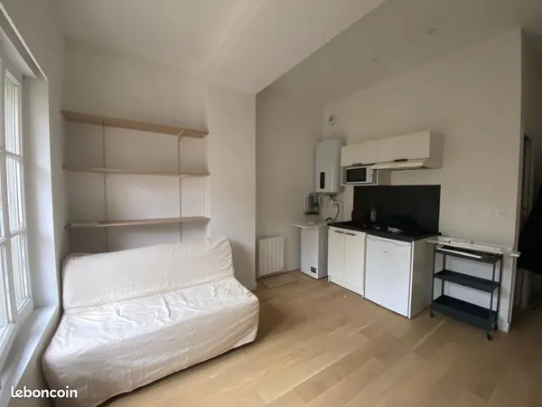 Appartement 1 pièce 18 m² 