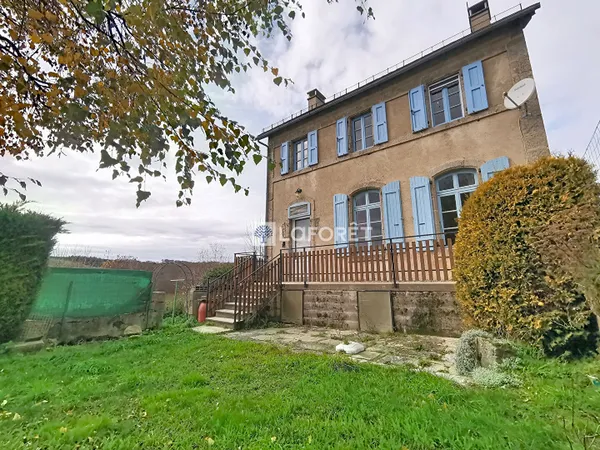 Maison 5 pièces 75 m² 