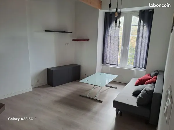 Appartement type 2 calme, centre ville 