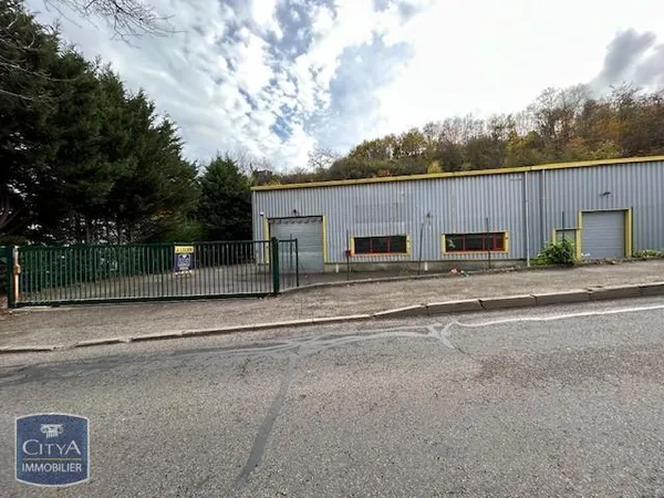 Local commercial 376 m² 