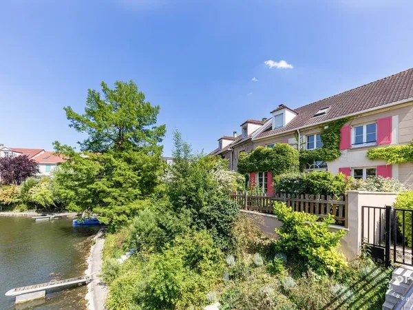 Maison 6 pièces 187 m² 