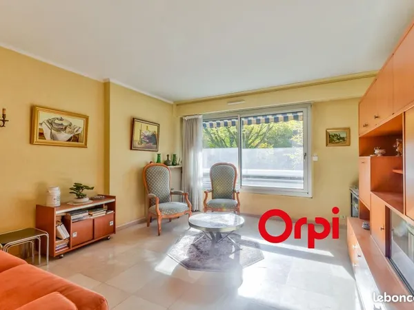 Appartement 3 pièces 74 m² 
