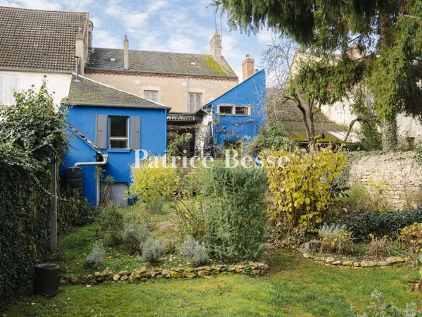Maison 7 pièces 300 m² 