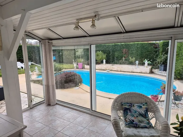 Maison+piscine chauffée +appartement indépendant 