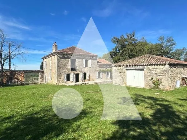 Maison 6 pièces 214 m² 