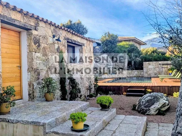 Villa 4 pièces 115 m² 
