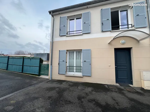 Maison 72 m² - Jardin 60 m² - Parking - Centre-ville 