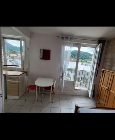 Studio meublé 24 m2 Gérardmer centre ville 430 