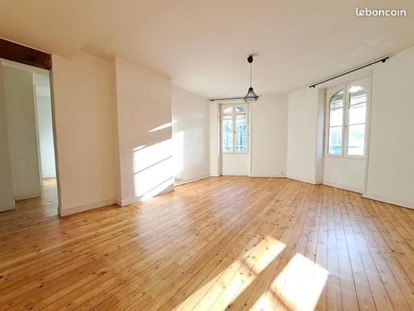Appartement 4 pièces 79 m² 