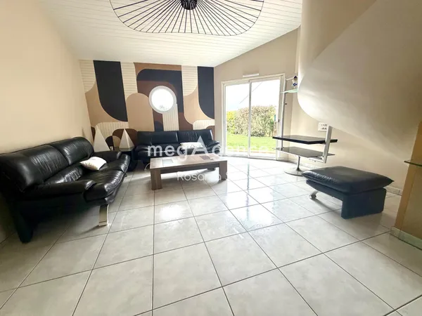 Maison familiale de 152 m2 aux beaux volumes 