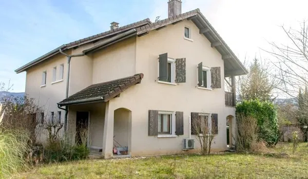 Maison 6 pièces 165 m² 