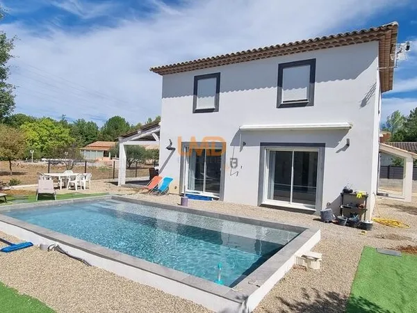Trans-en-Provence (83720) - Maison individuelle 145m2 - 5 pièce 