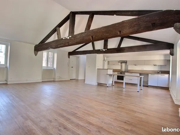 Appartement 4 pièces 108 m² 
