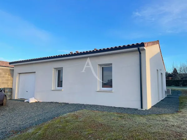 Maison de plain-pied 4 pièces 87 m² 