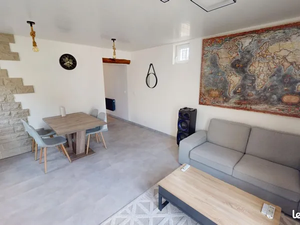Propriété 3 pièces 58 m² 