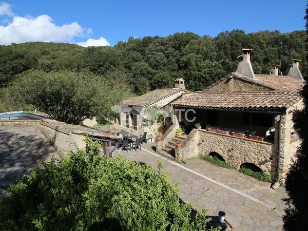 Maison Vente Alès 8p 135m² 320000€