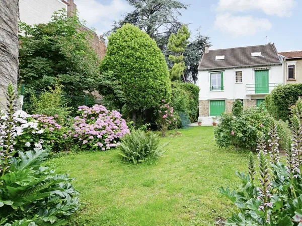 Maison 8 pièces 180 m² 