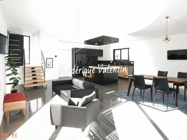 Maison 5 pièces 145 m² 