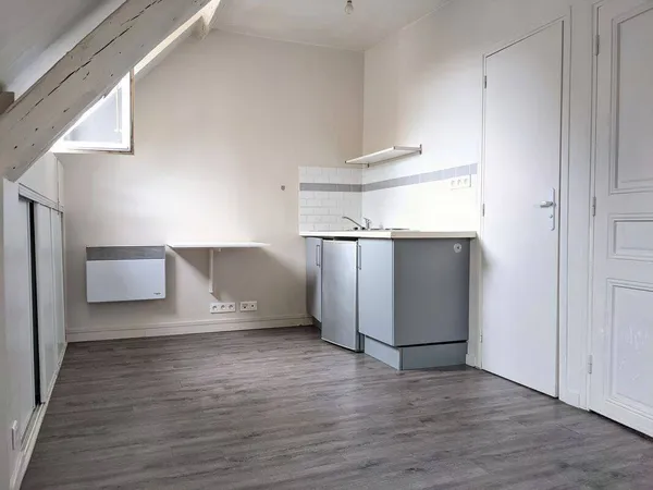 Appartement 1 pièce 18 m² 