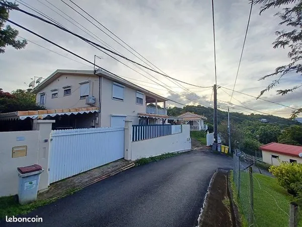 Maison 9 pièces 226 m² 