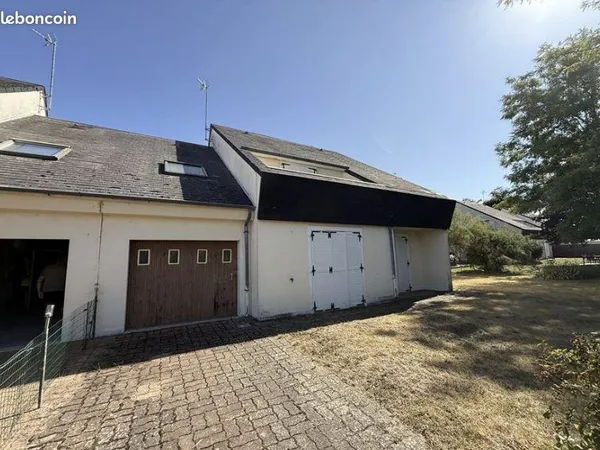 Propriété 8 pièces 138 m² 