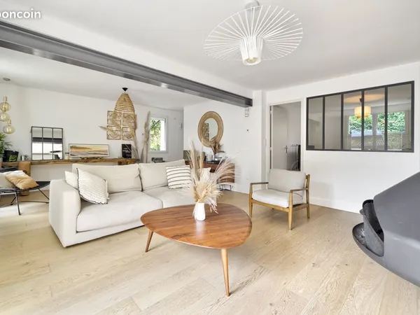 Maison 6 pièces 171 m² 