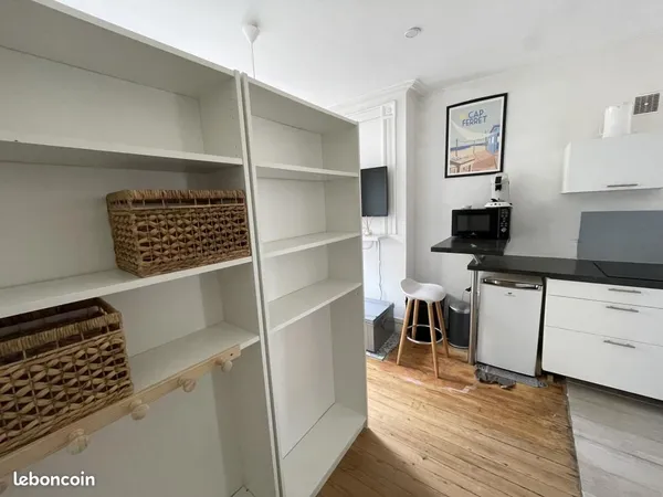 Appartement 1 pièce 18 m² 