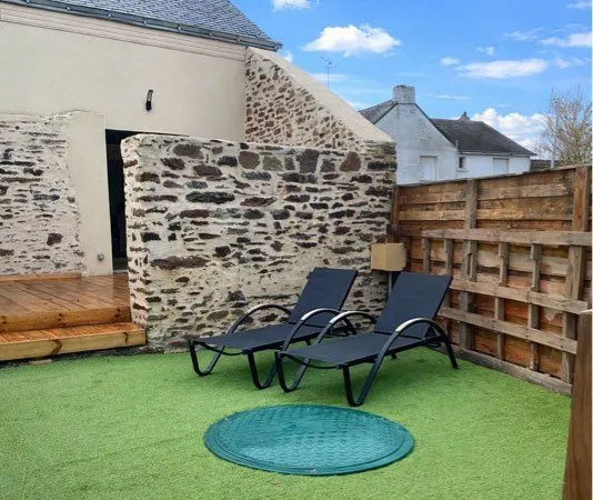 Maison en pierre rénovée 