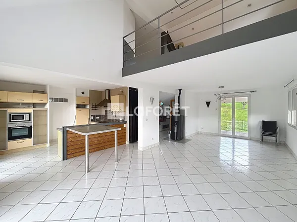 Maison 6 pièces 154 m² 