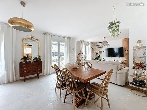 Maison 5 pièces 146 m² 