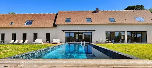 Maison 11 pièces 549 m²