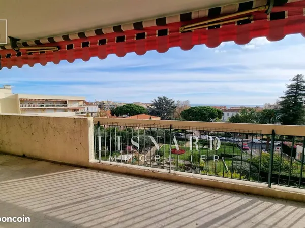Appartement 4 pièces 107 m² 