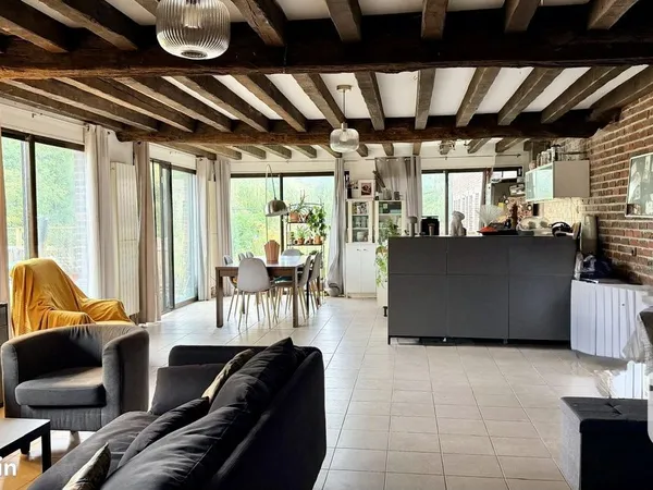 Propriété 27 pièces 646 m² 