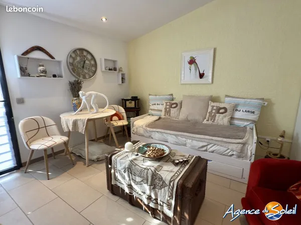 Studio 1 pièce 21 m² 