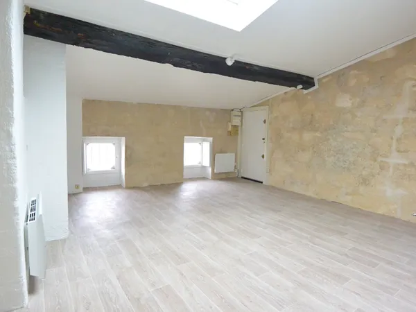 Appartement 1 pièce(s) rénové 