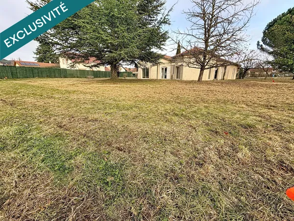 Maison plain pied 156 m² 