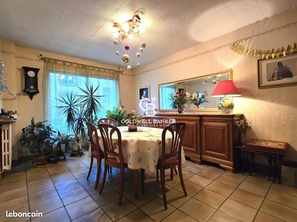 Maison 7 pièces 160 m² 
