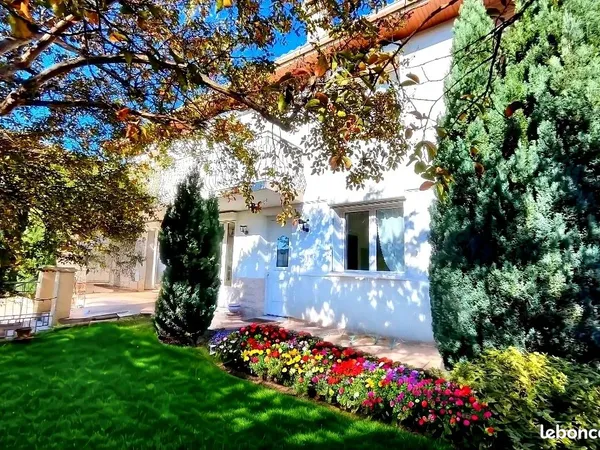 Maison 5 pièces 150 m² 