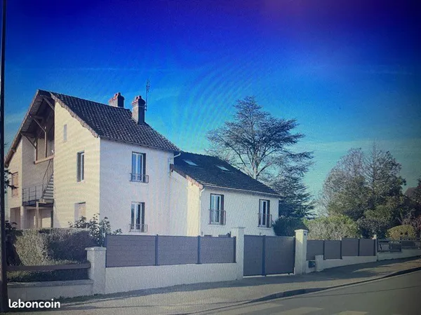 Maison Rénovée 8 Pièces 180 m2 