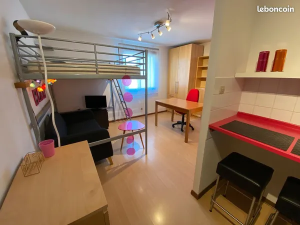 Beau Studio «partiellement» meublé à Oberhausbergen 