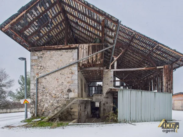 Maison 1 pièce 316 m² 