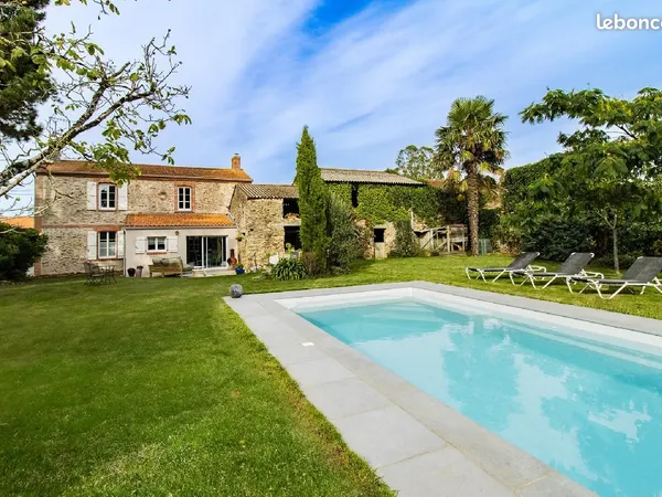 Maison 6 pièces 131 m² 