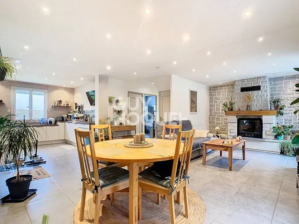 Maison 7 pièces 148 m² 