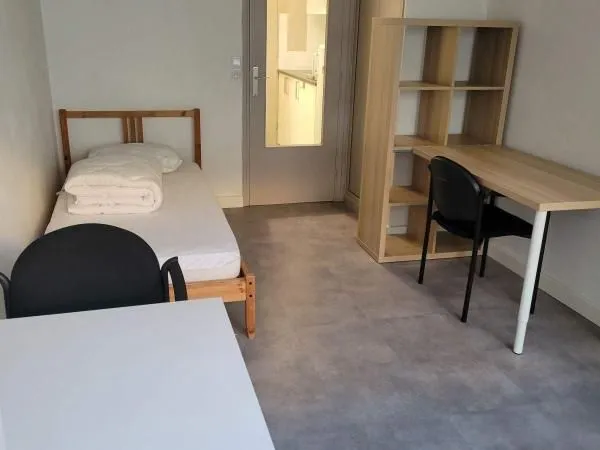 Studio 1 pièce 19 m² 