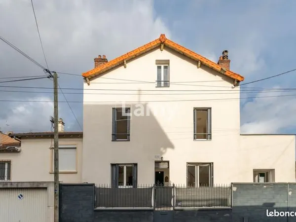 Maison 1 pièce 100 m² 