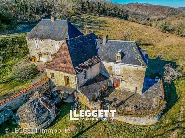 Maison 10 pièces 300 m² 